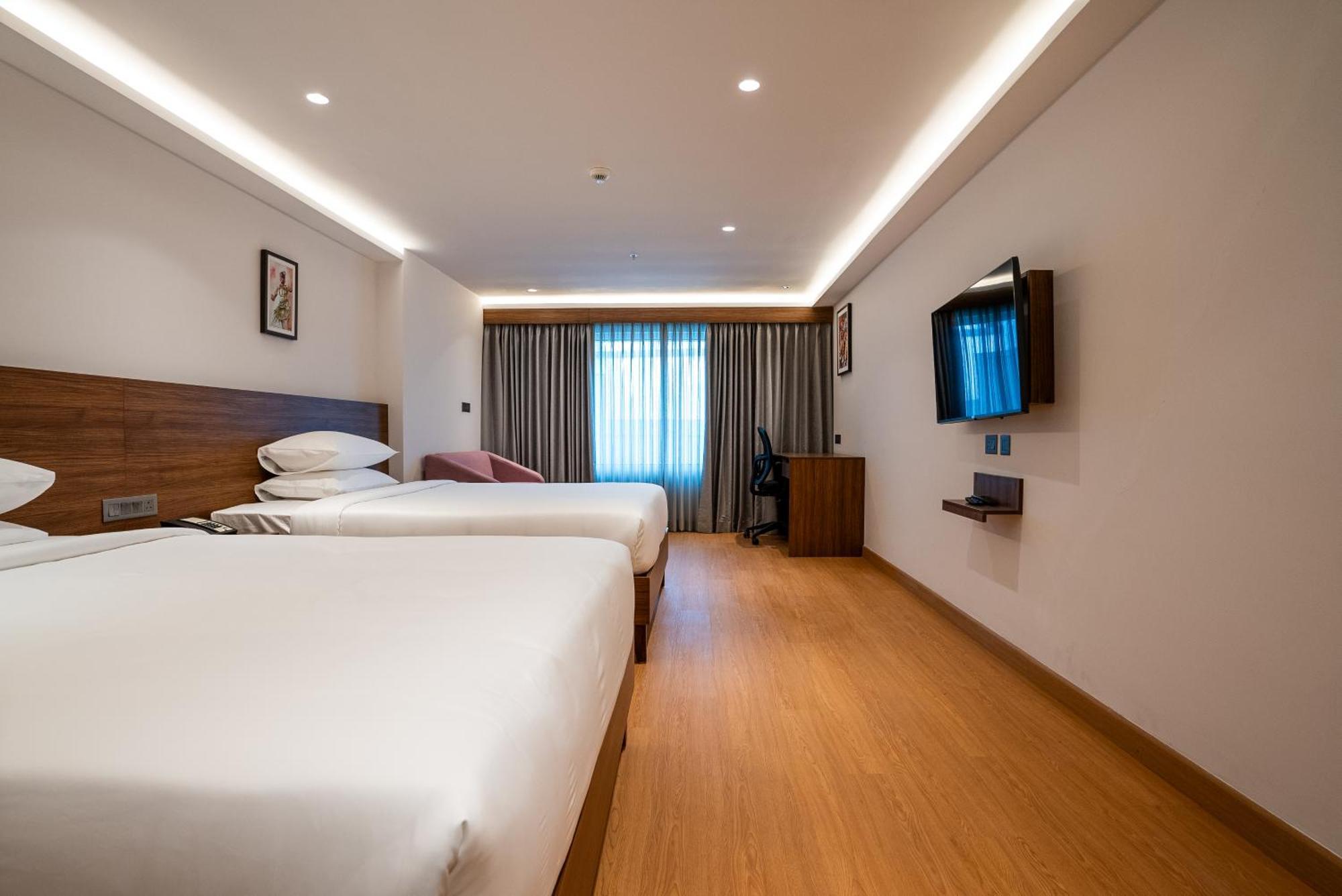 Lilac Hotel Guruvāyūr Kültér fotó