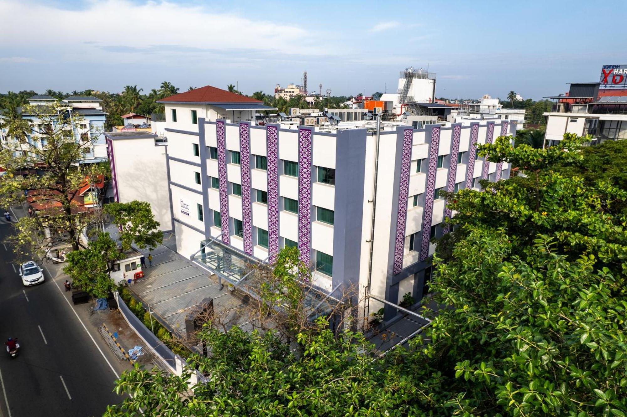 Lilac Hotel Guruvāyūr Kültér fotó